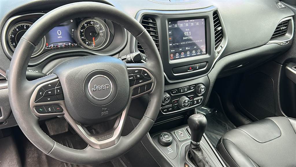 Thumbnail: 2022 Jeep Cherokee - 2