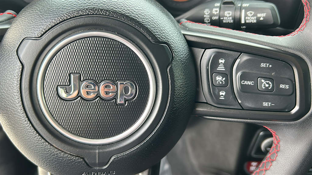 Thumbnail: 2024 Jeep Wrangler - 25