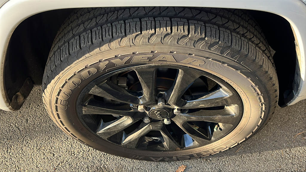 Thumbnail: 2021 Jeep Grand Cherokee - 18