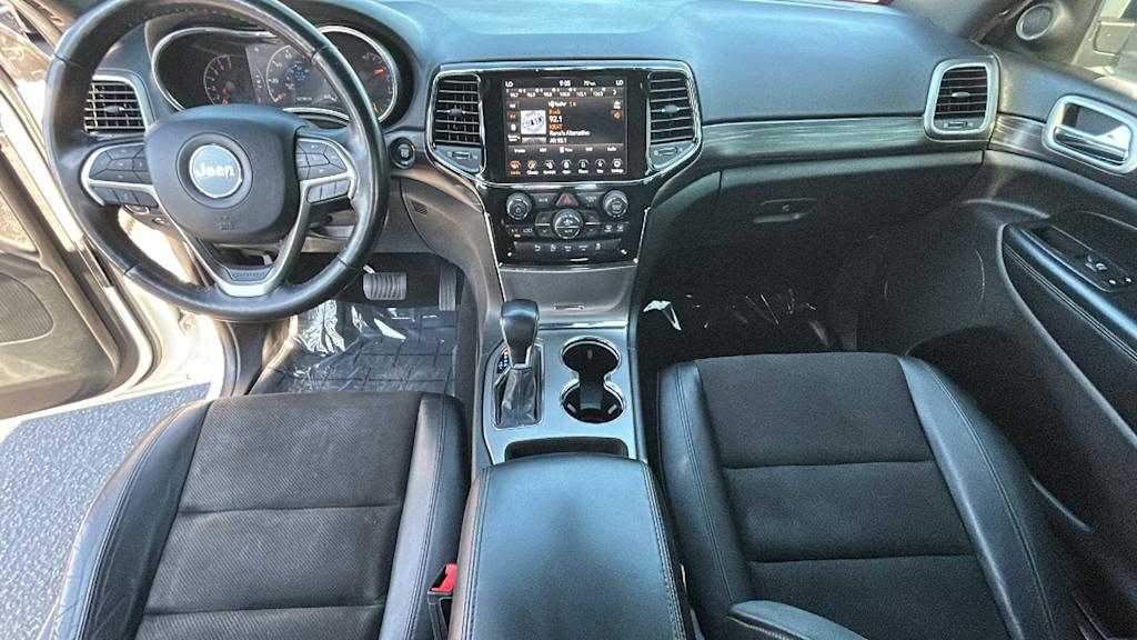 Thumbnail: 2020 Jeep Grand Cherokee - 13