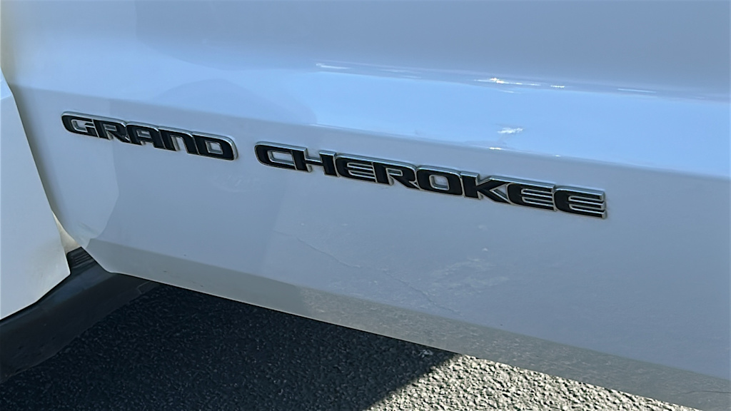 Thumbnail: 2021 Jeep Grand Cherokee - 7