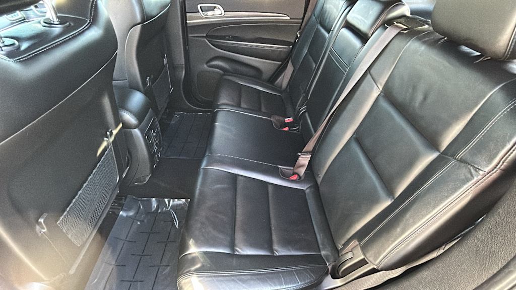 Thumbnail: 2021 Jeep Grand Cherokee - 11