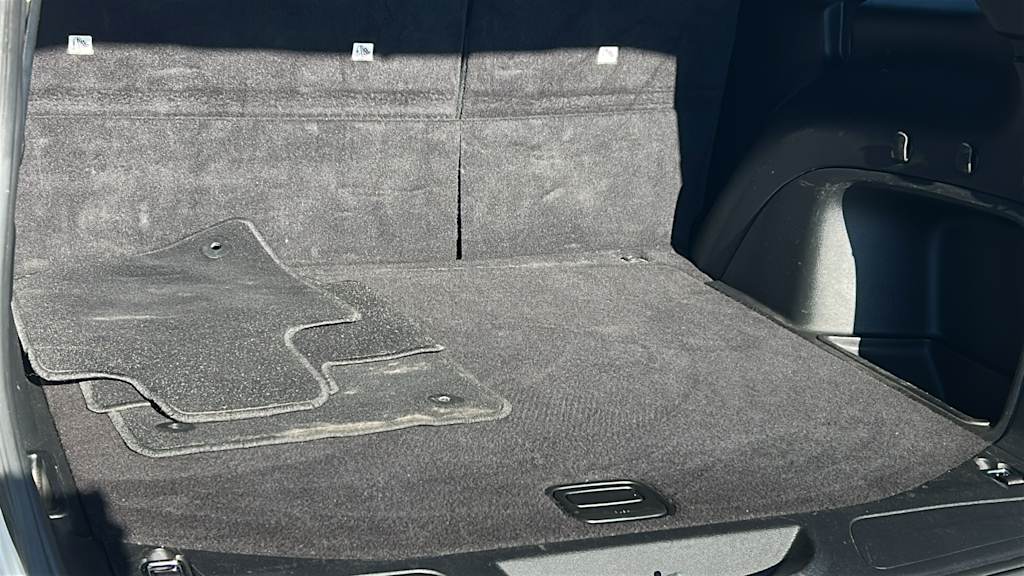 Thumbnail: 2021 Jeep Grand Cherokee - 16