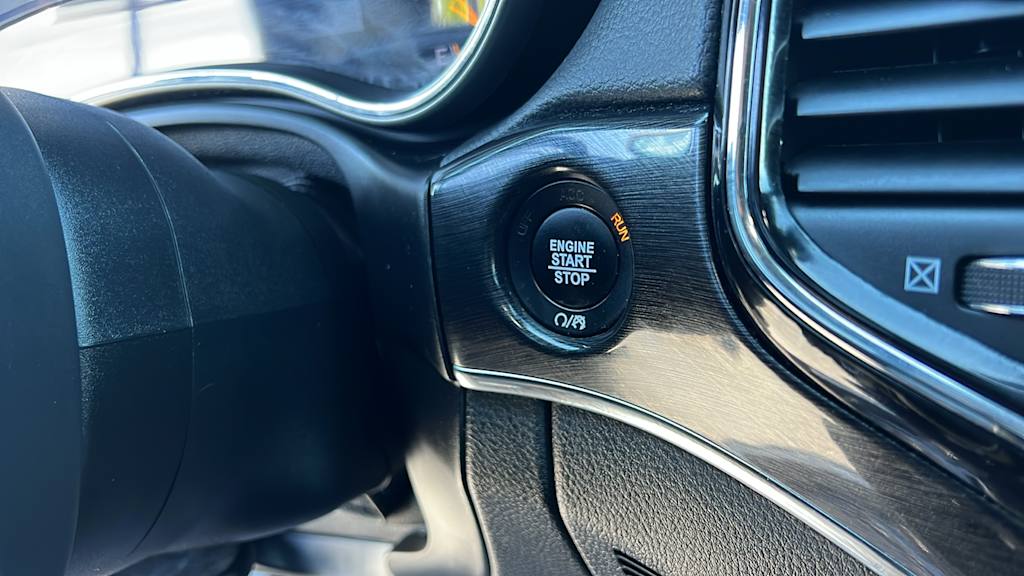Thumbnail: 2019 Jeep Grand Cherokee - 24