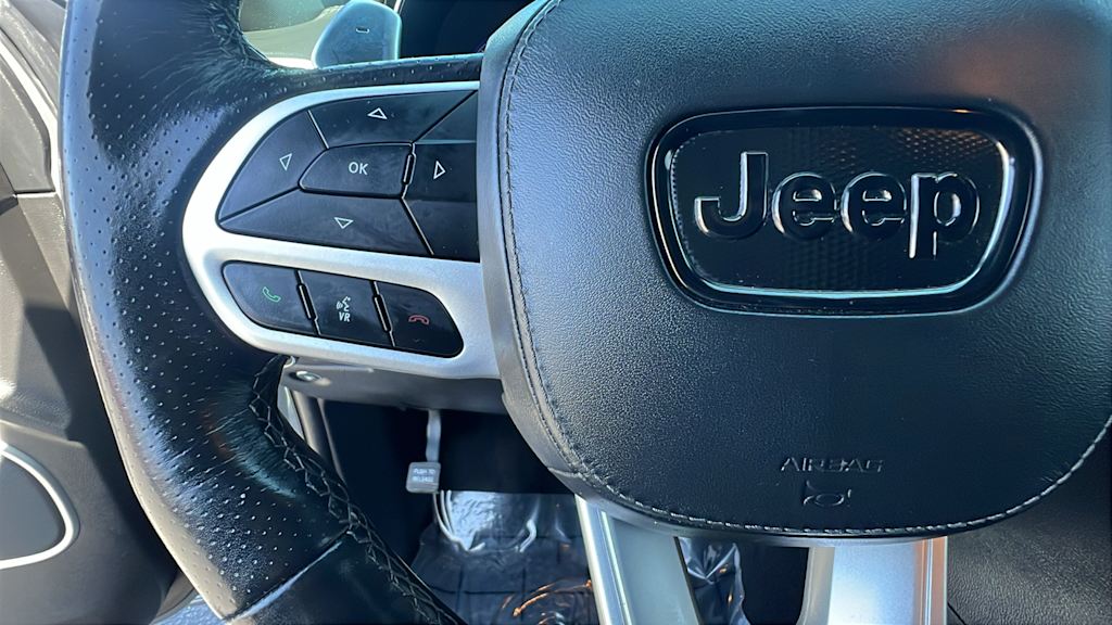 2021 Jeep Grand Cherokee Trackhawk 25