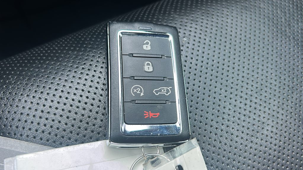 Thumbnail: 2021 Jeep Grand Cherokee L - 17