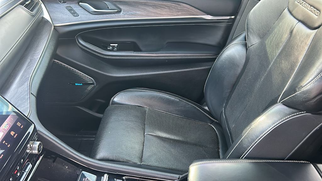 Thumbnail: 2021 Jeep Grand Cherokee L - 10