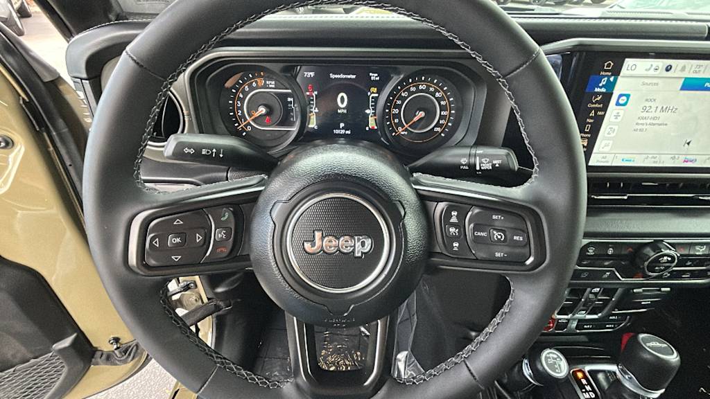 Thumbnail: 2025 Jeep Gladiator - 9