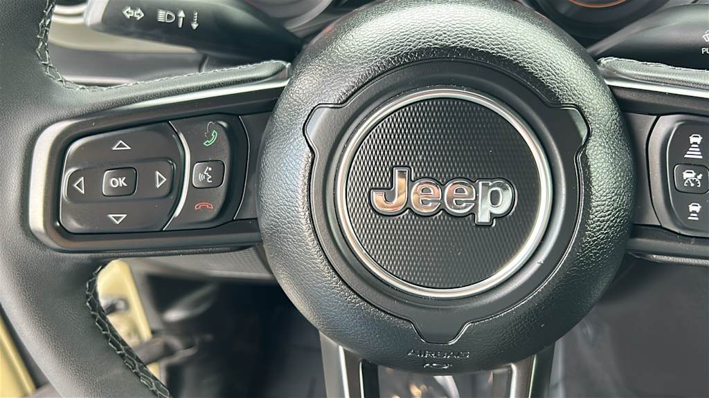 Thumbnail: 2025 Jeep Gladiator - 26