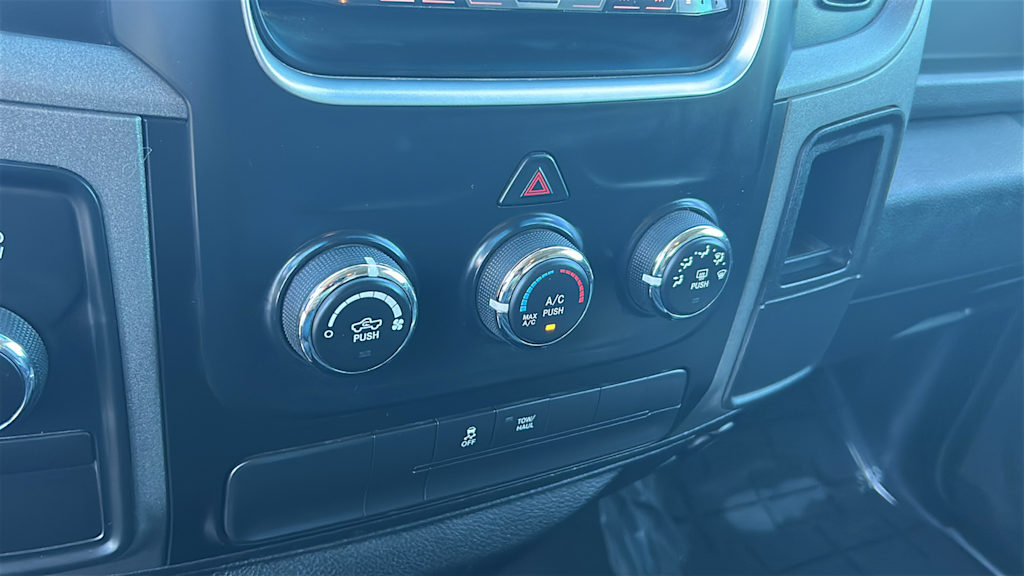 Thumbnail: 2015 RAM 1500 - 22