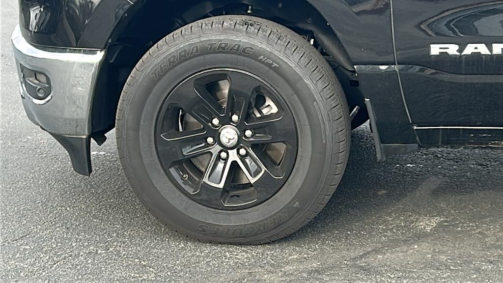 Thumbnail: 2023 RAM 1500 - 8