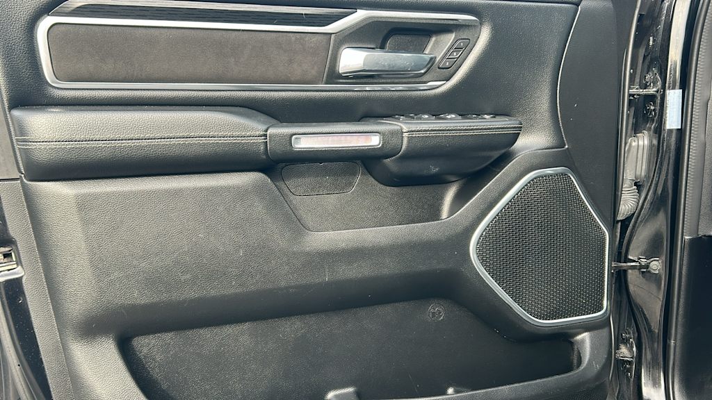 Thumbnail: 2023 RAM 1500 - 27