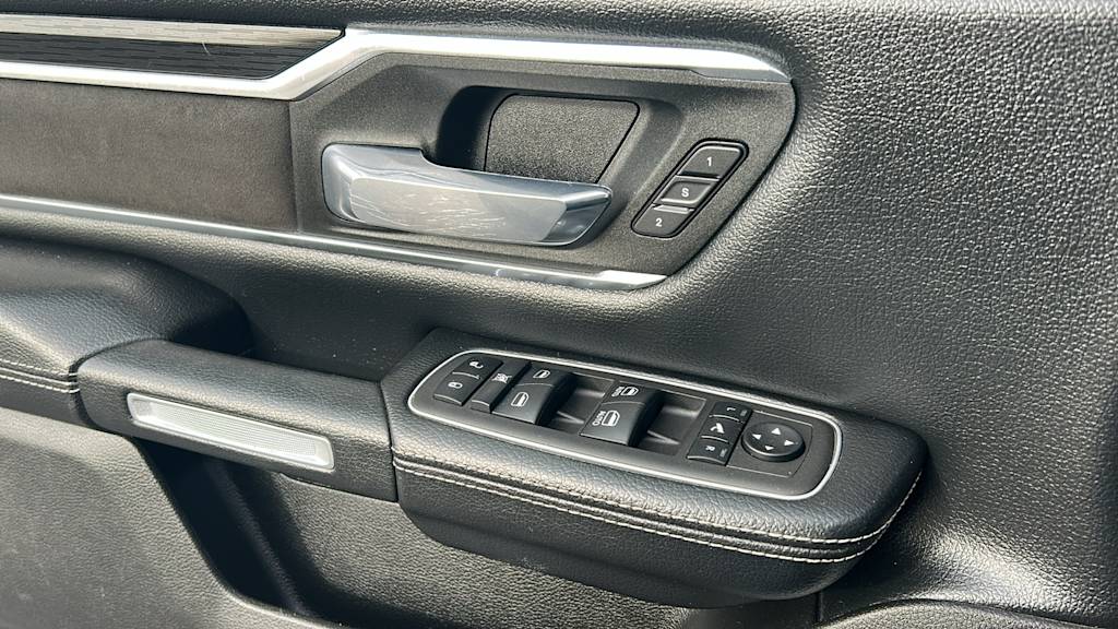 Thumbnail: 2023 RAM 1500 - 26