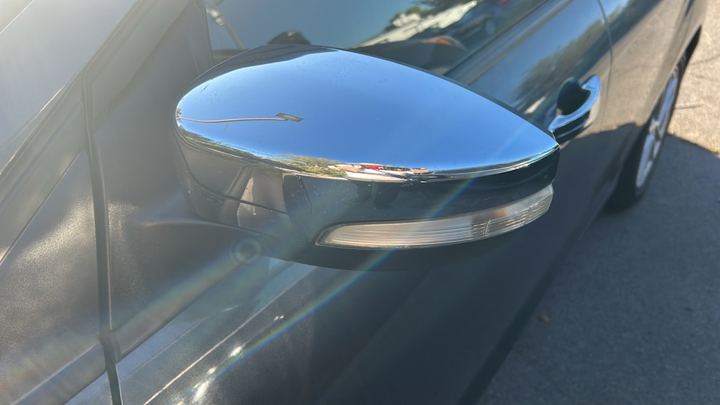 Thumbnail: 2015 Ford Focus - 5