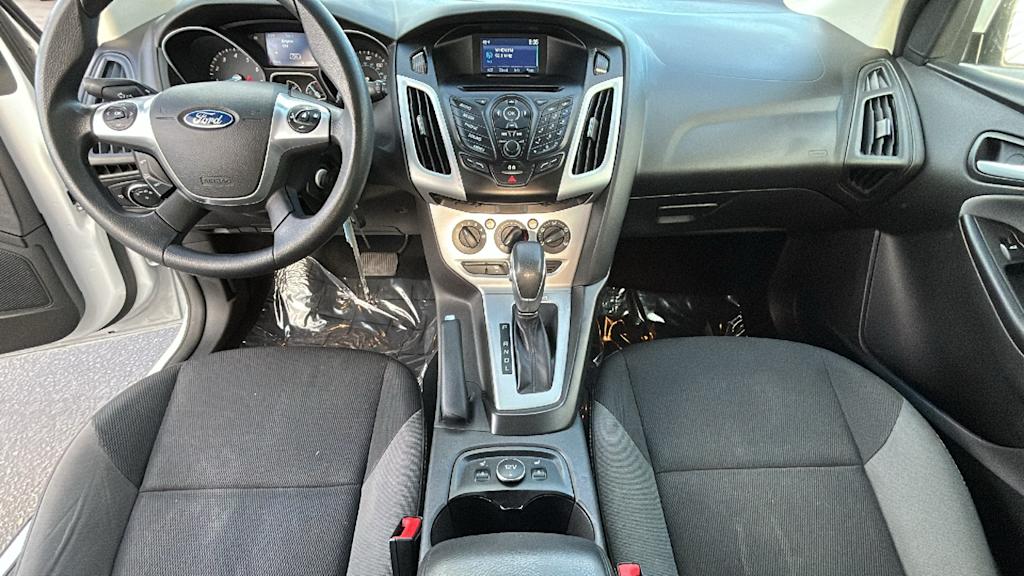 Thumbnail: 2014 Ford Focus - 12