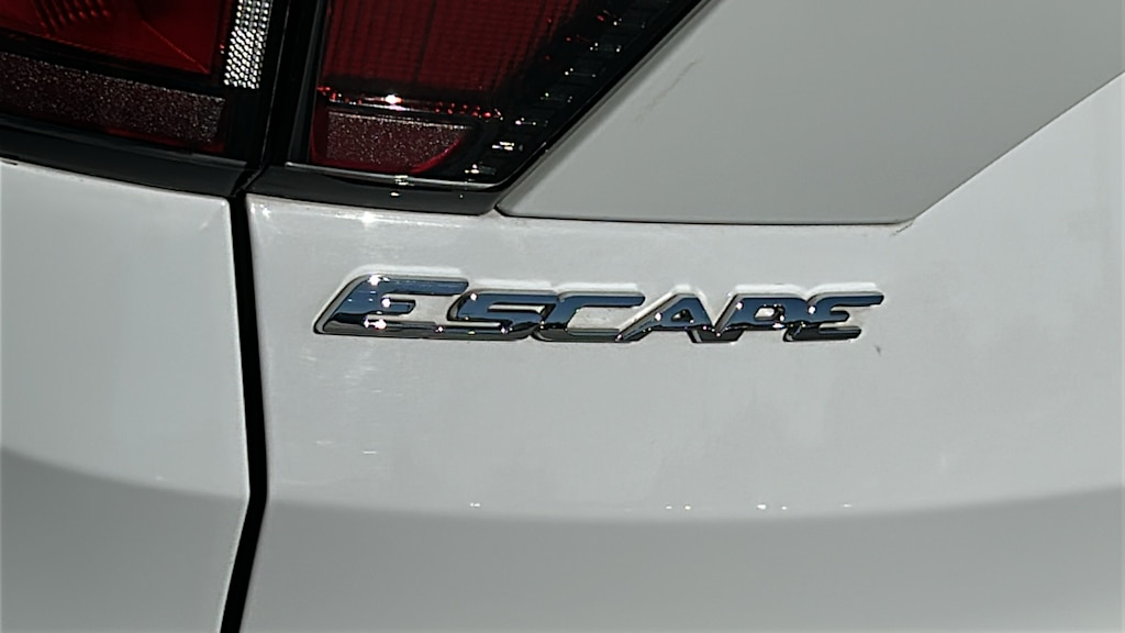 Thumbnail: 2017 Ford Escape - 7