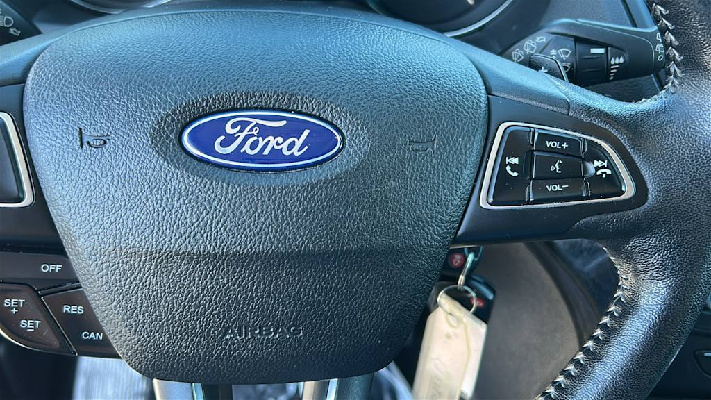 Thumbnail: 2017 Ford Escape - 25
