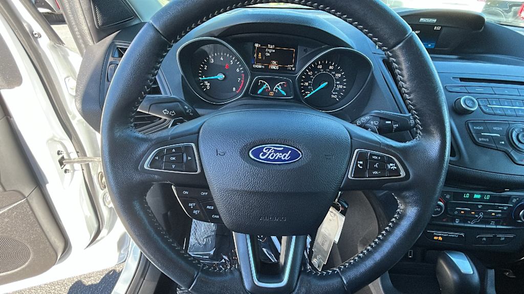 Thumbnail: 2017 Ford Escape - 9