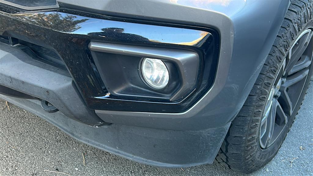 Thumbnail: 2021 Chevrolet Colorado - 10