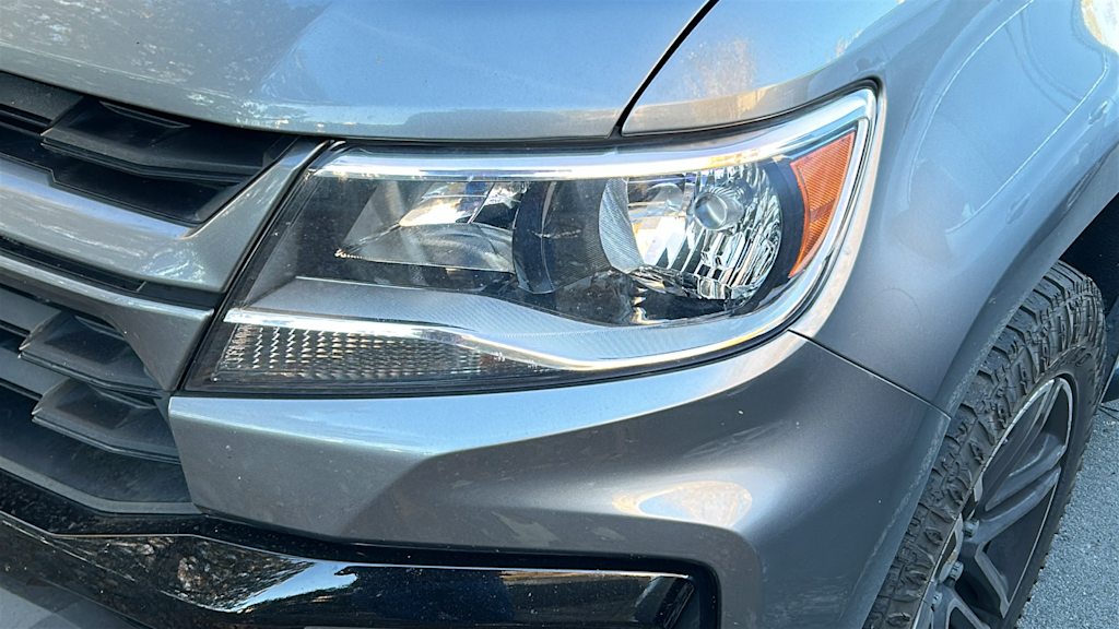 Thumbnail: 2021 Chevrolet Colorado - 9