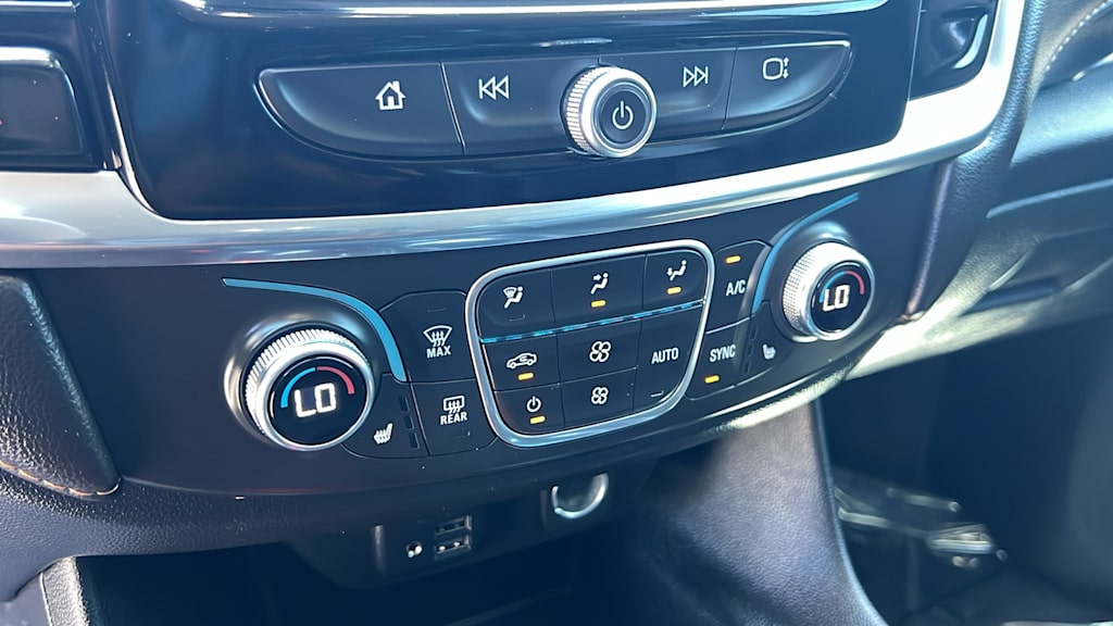 Thumbnail: 2020 Chevrolet Traverse - 23