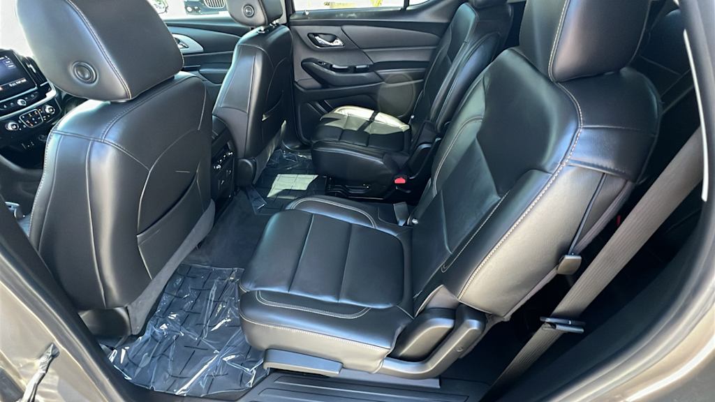 Thumbnail: 2020 Chevrolet Traverse - 12