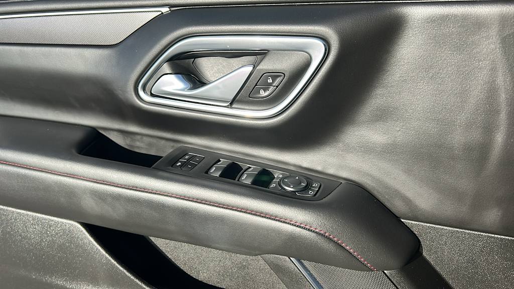 Thumbnail: 2023 Chevrolet Tahoe - 27