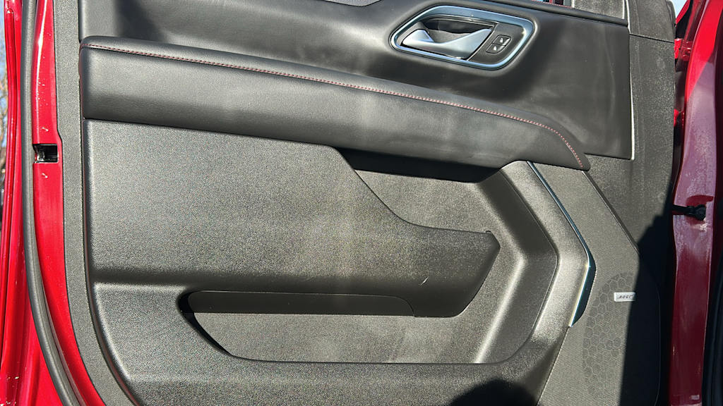 Thumbnail: 2023 Chevrolet Tahoe - 28