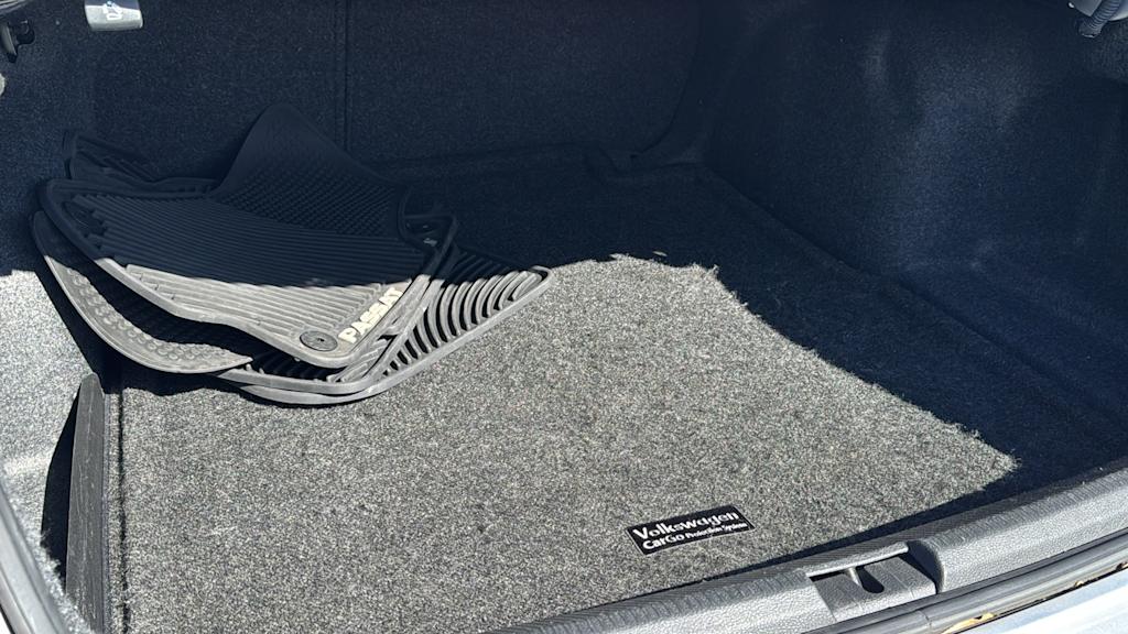 Thumbnail: 2016 Volkswagen Passat - 7