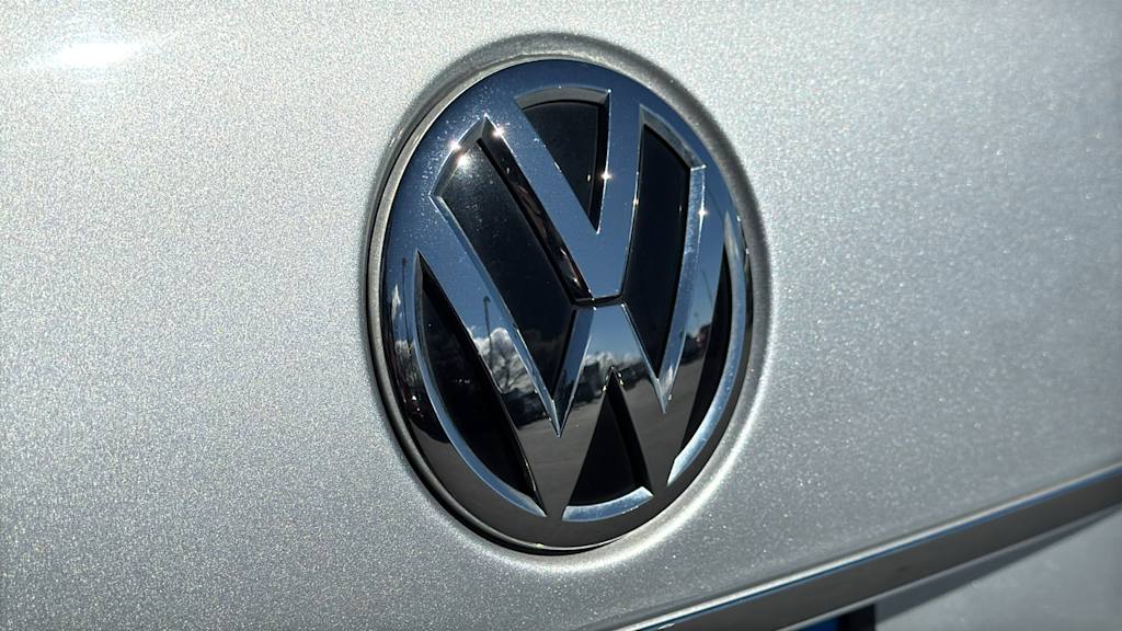 Thumbnail: 2016 Volkswagen Passat - 30