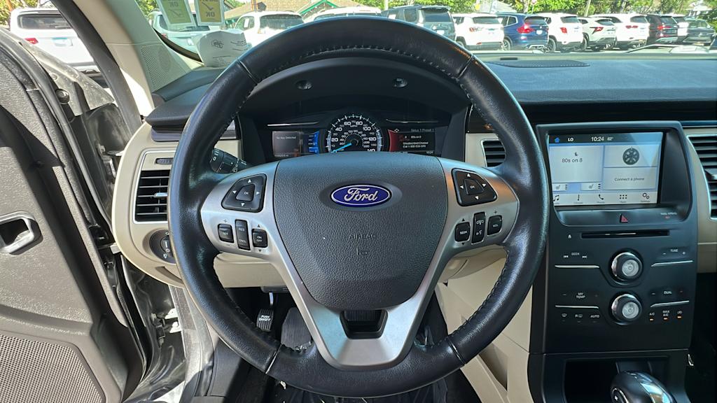 Thumbnail: 2016 Ford Flex - 9