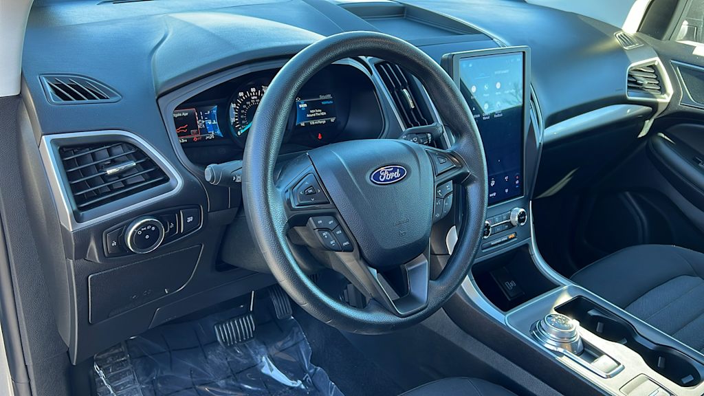 Thumbnail: 2024 Ford Edge - 2