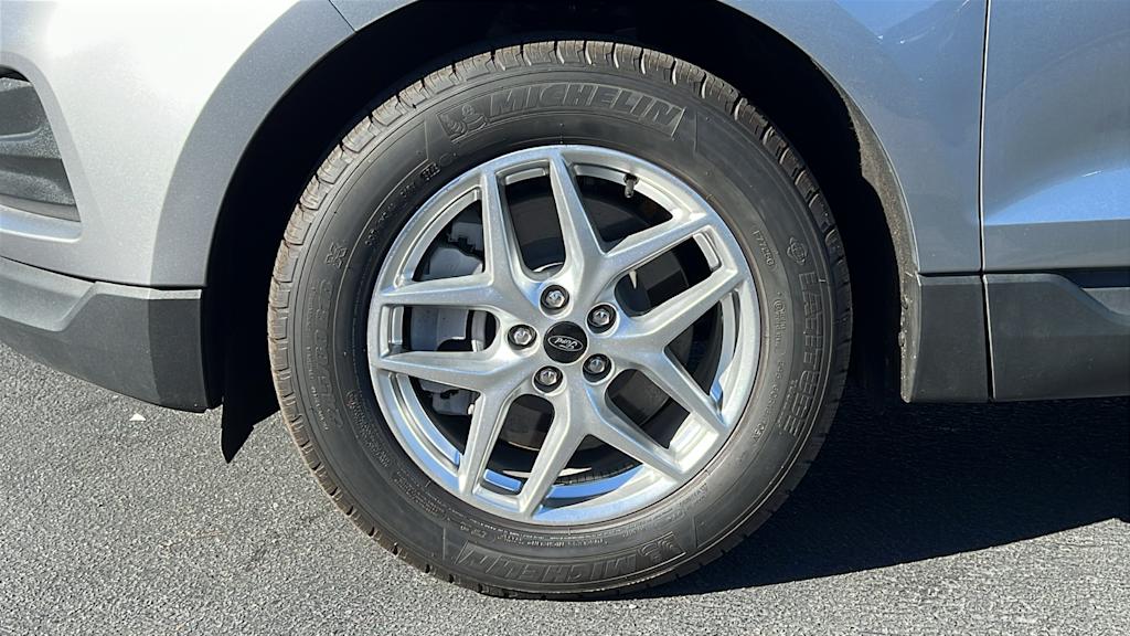 Thumbnail: 2024 Ford Edge - 8