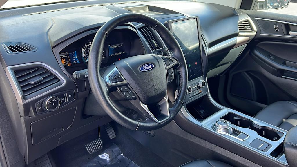 2023 Ford Edge SEL 2