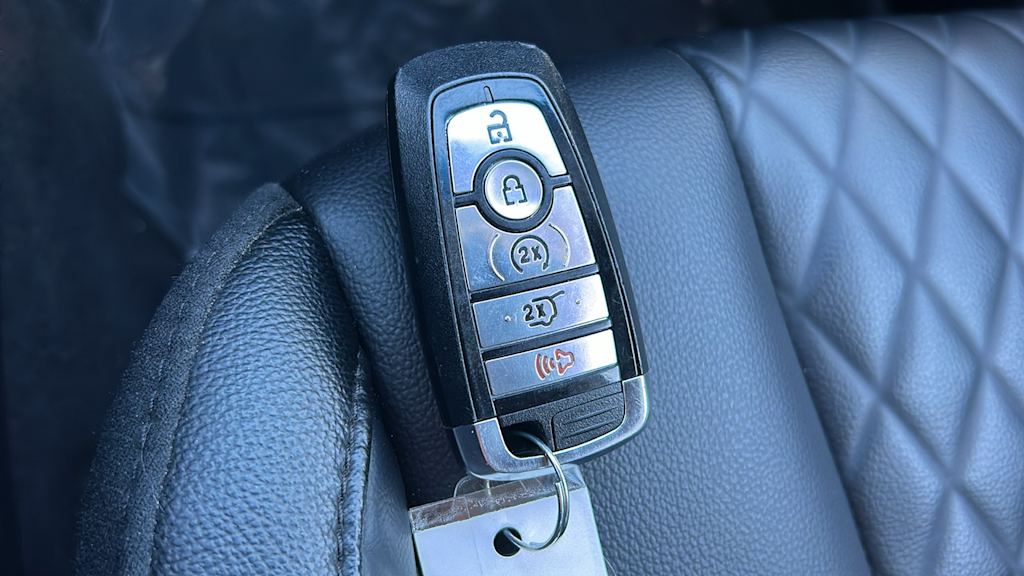 Thumbnail: 2024 Ford Edge - 18