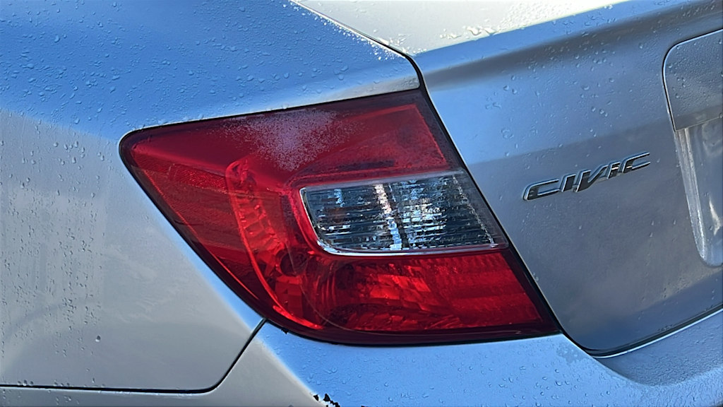 Thumbnail: 2012 Honda Civic - 17