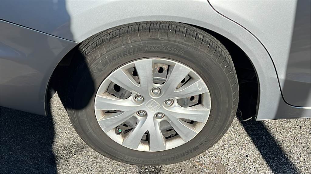 Thumbnail: 2012 Honda Civic - 13