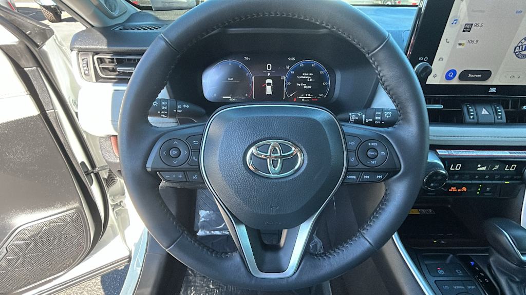 Thumbnail: 2025 Toyota RAV4 - 9