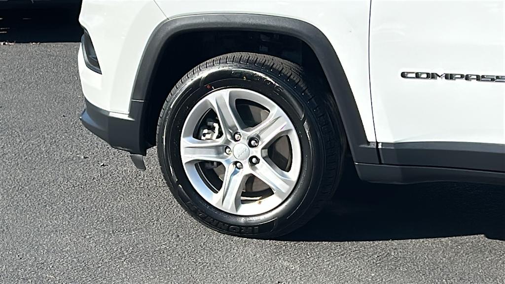 Thumbnail: 2024 Jeep Compass - 8