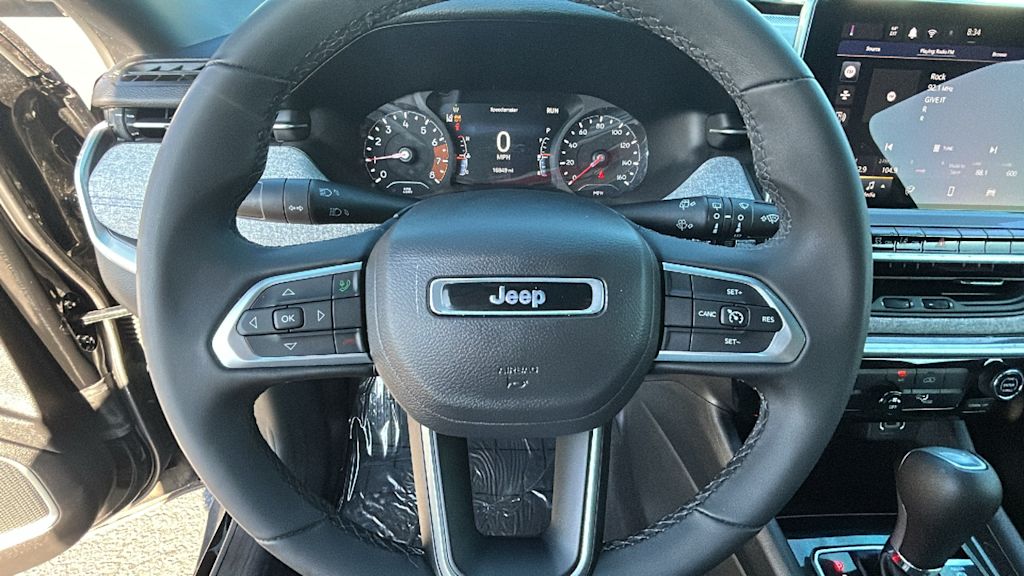 Thumbnail: 2024 Jeep Compass - 9