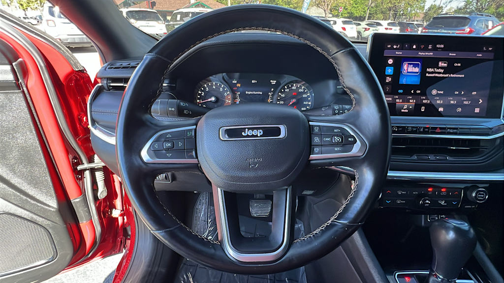 Thumbnail: 2022 Jeep Compass - 9