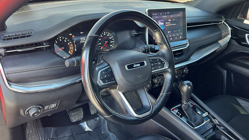 Thumbnail: 2022 Jeep Compass - 2