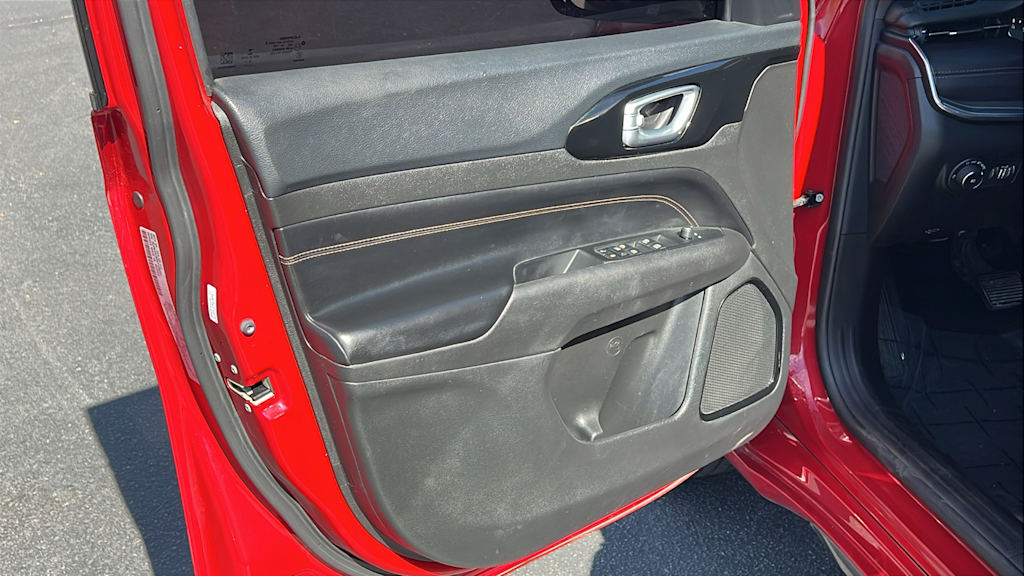 Thumbnail: 2022 Jeep Compass - 29