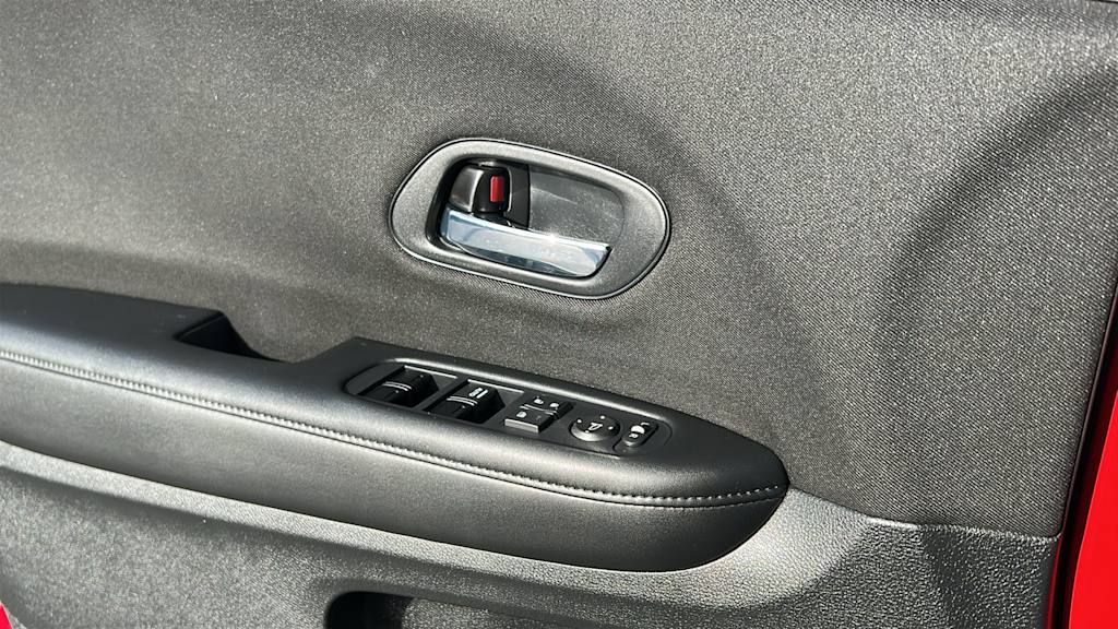 Thumbnail: 2018 Honda HR-V - 26