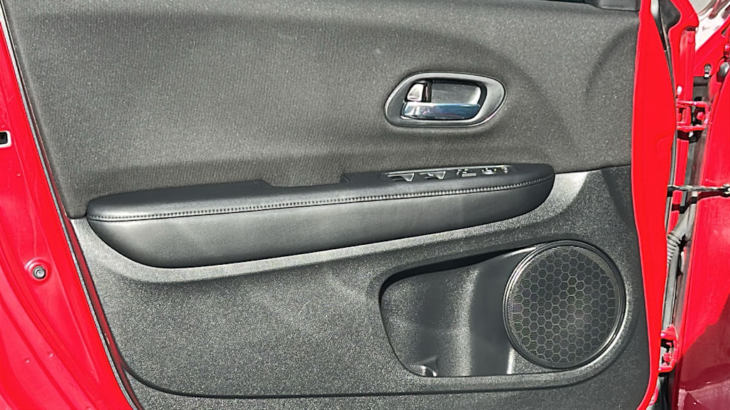 Thumbnail: 2018 Honda HR-V - 27