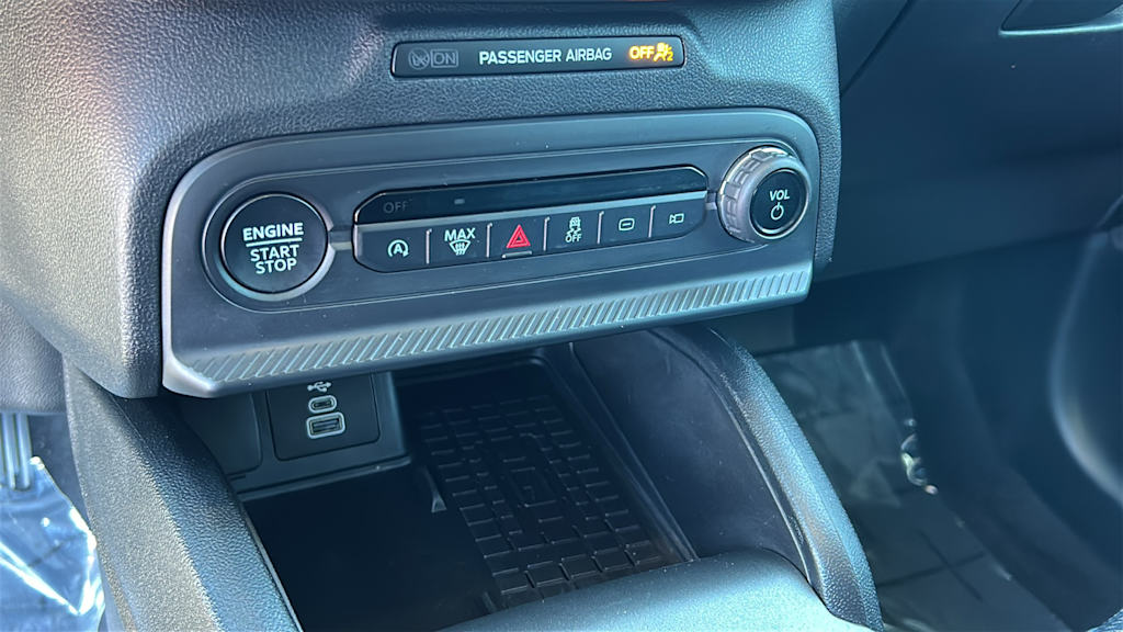 Thumbnail: 2025 Ford Bronco Sport - 22