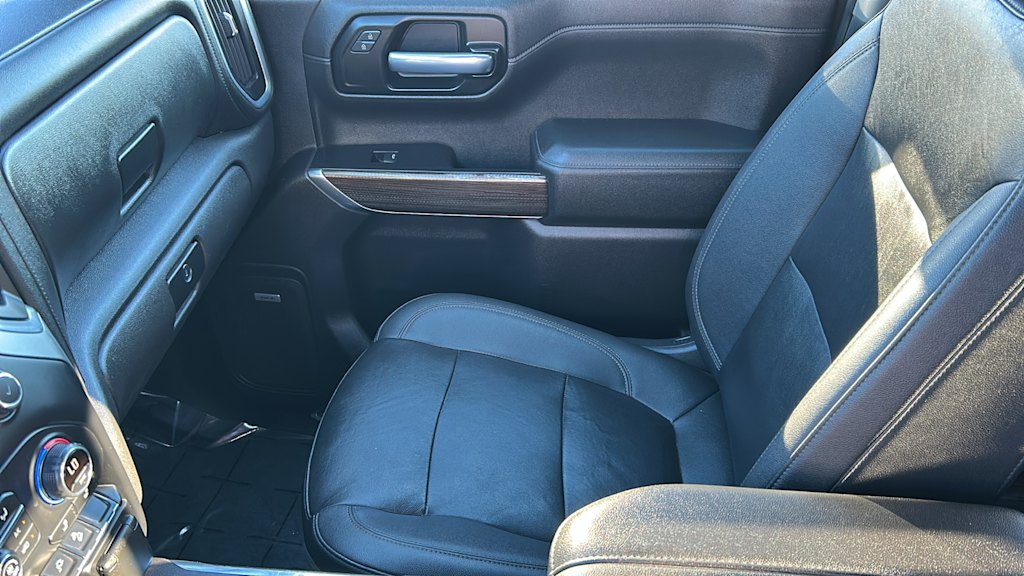 Thumbnail: 2021 Chevrolet Silverado 1500 - 10