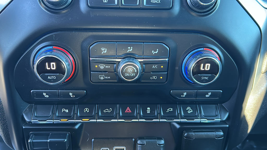 Thumbnail: 2021 Chevrolet Silverado 1500 - 23