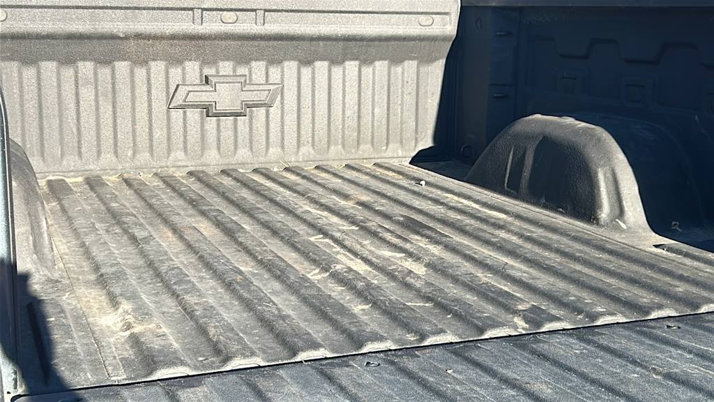 Thumbnail: 2021 Chevrolet Silverado 1500 - 16