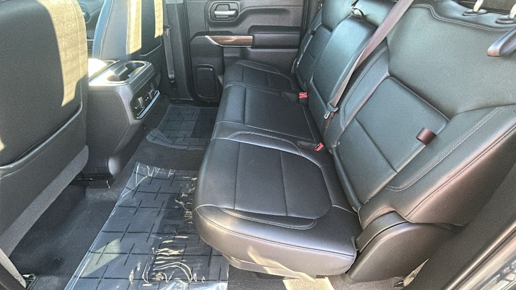 Thumbnail: 2021 Chevrolet Silverado 1500 - 11